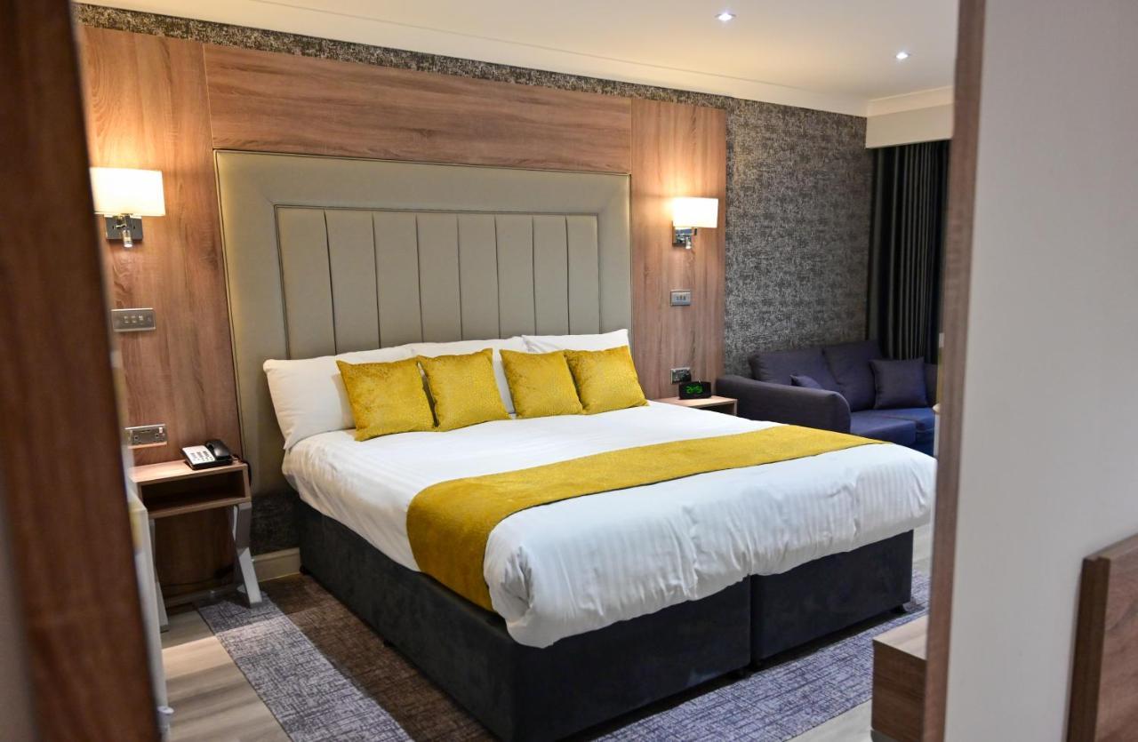 Best Western Premier Heronston Hotel & Spa Bridgend  Εξωτερικό φωτογραφία