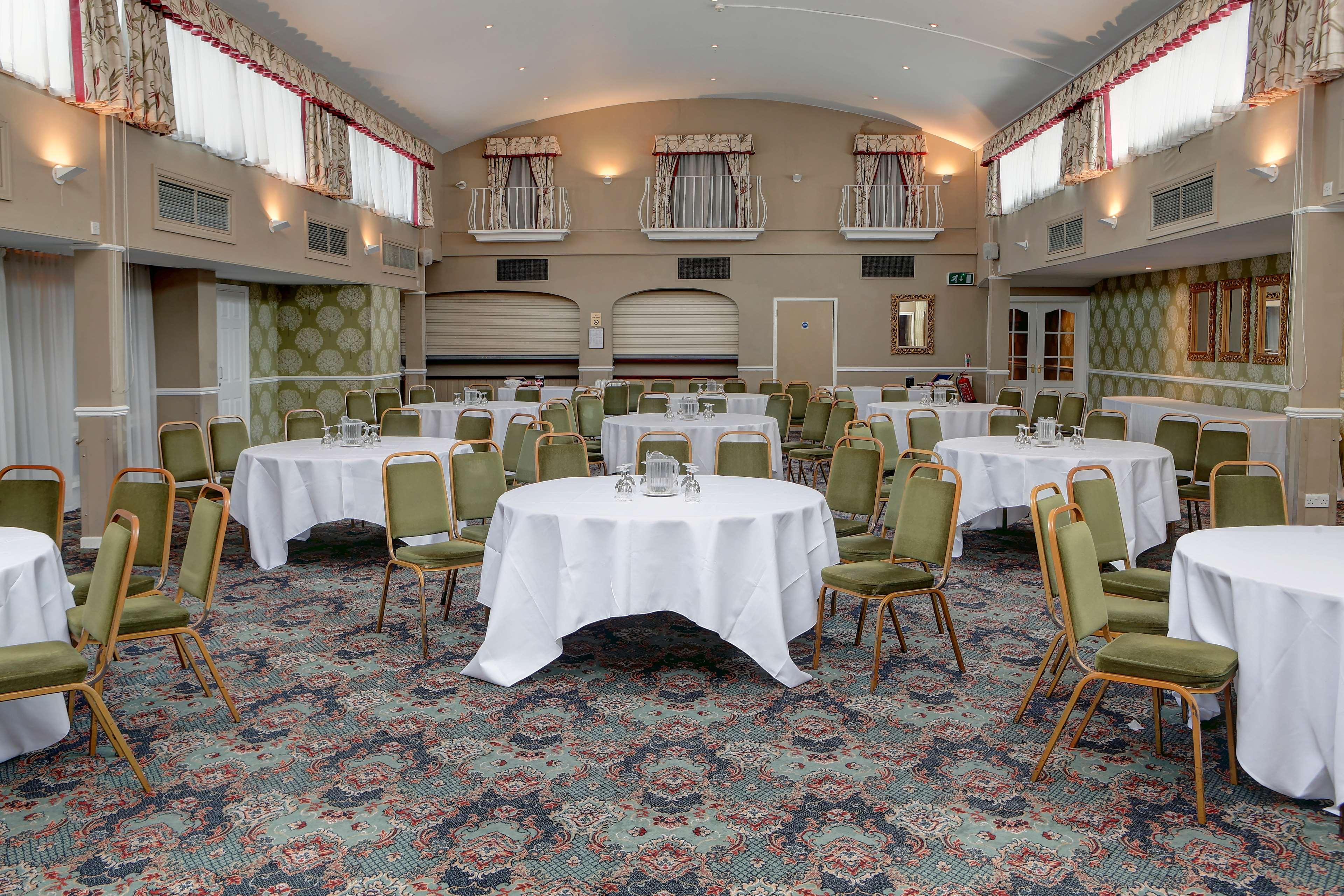 Best Western Premier Heronston Hotel & Spa Bridgend  Εξωτερικό φωτογραφία