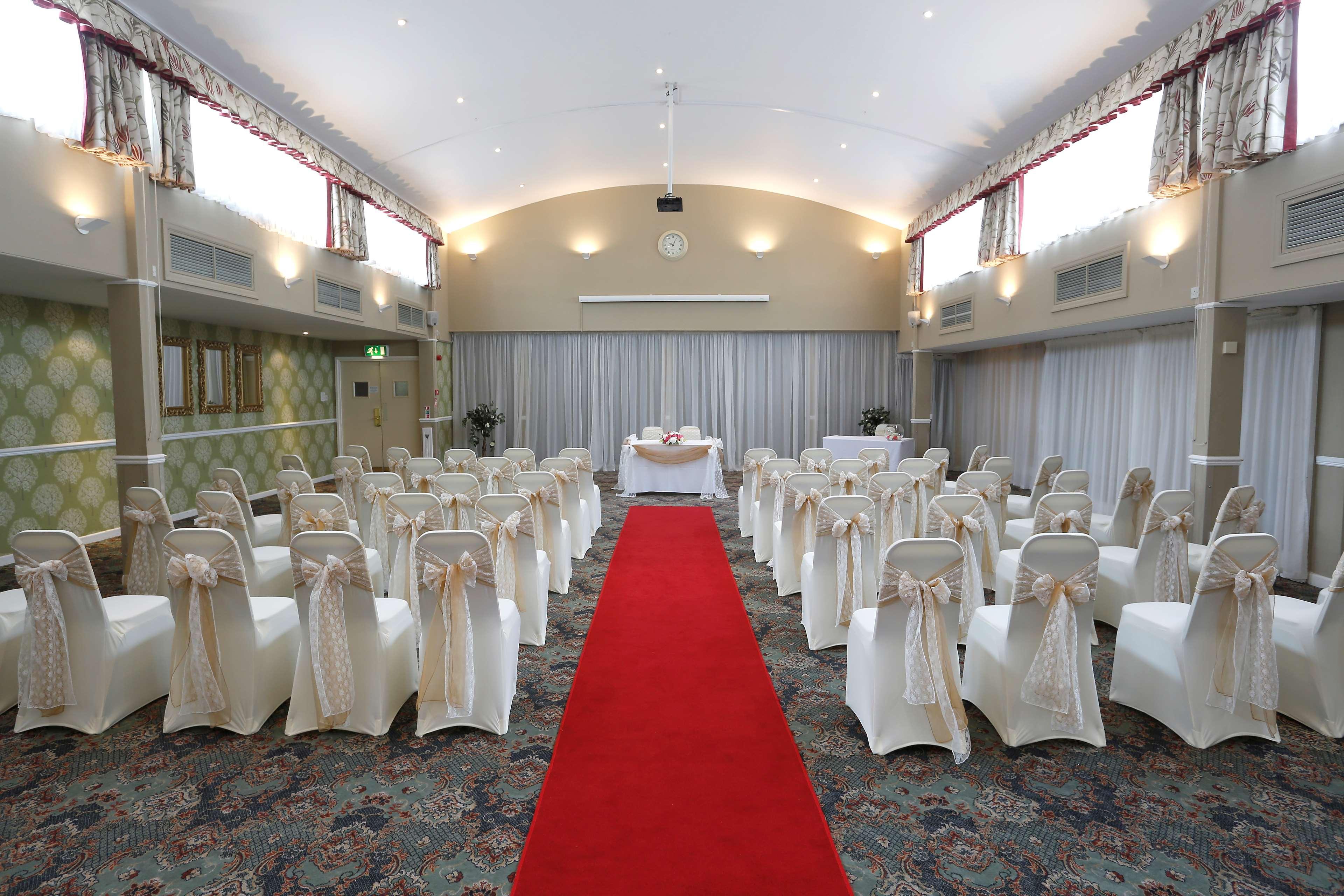 Best Western Premier Heronston Hotel & Spa Bridgend  Εξωτερικό φωτογραφία