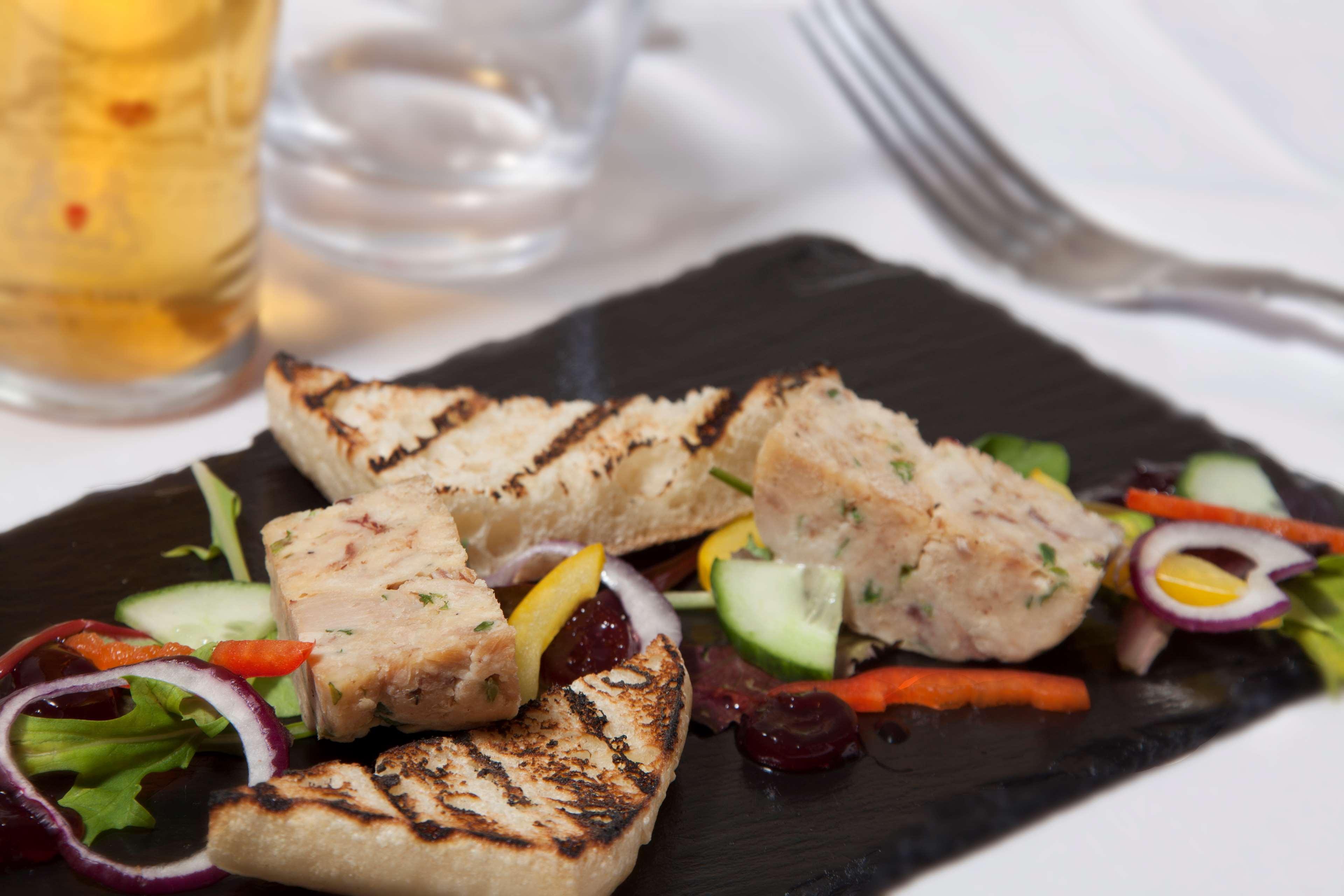 Best Western Premier Heronston Hotel & Spa Bridgend  Εξωτερικό φωτογραφία