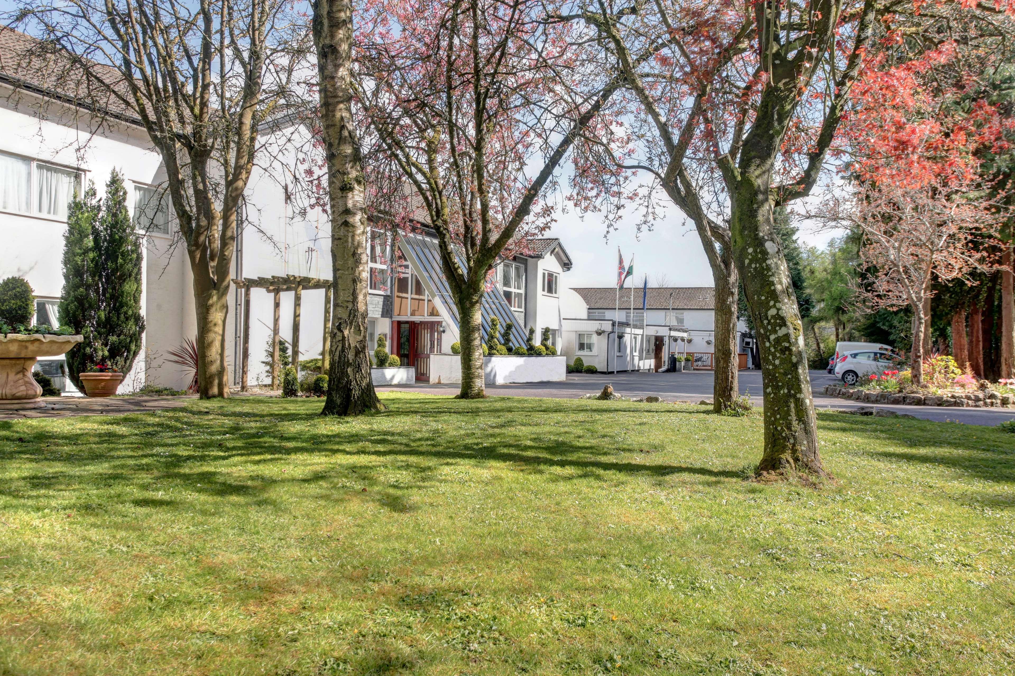 Best Western Premier Heronston Hotel & Spa Bridgend  Εξωτερικό φωτογραφία