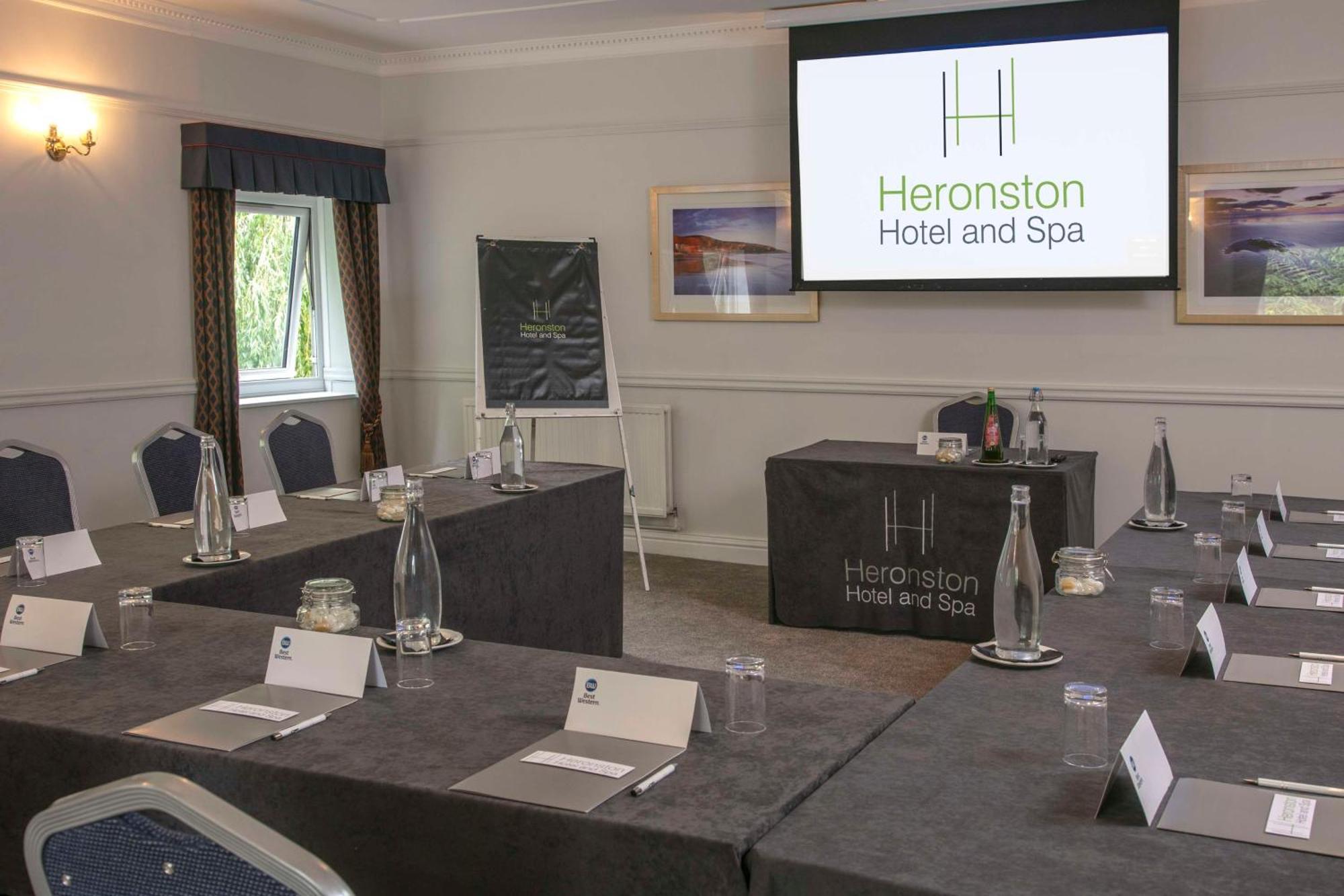 Best Western Premier Heronston Hotel & Spa Bridgend  Εξωτερικό φωτογραφία
