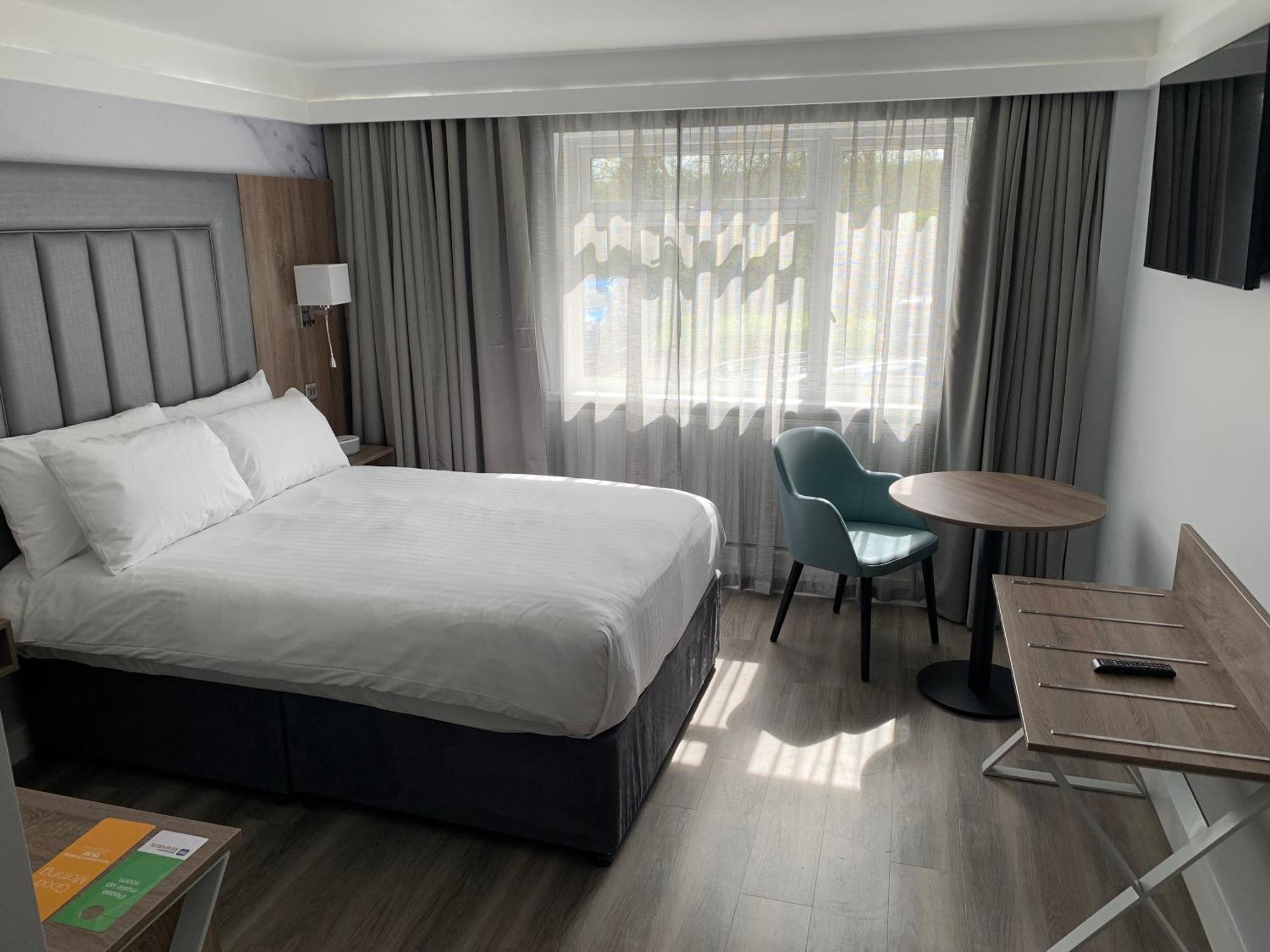 Best Western Premier Heronston Hotel & Spa Bridgend  Εξωτερικό φωτογραφία
